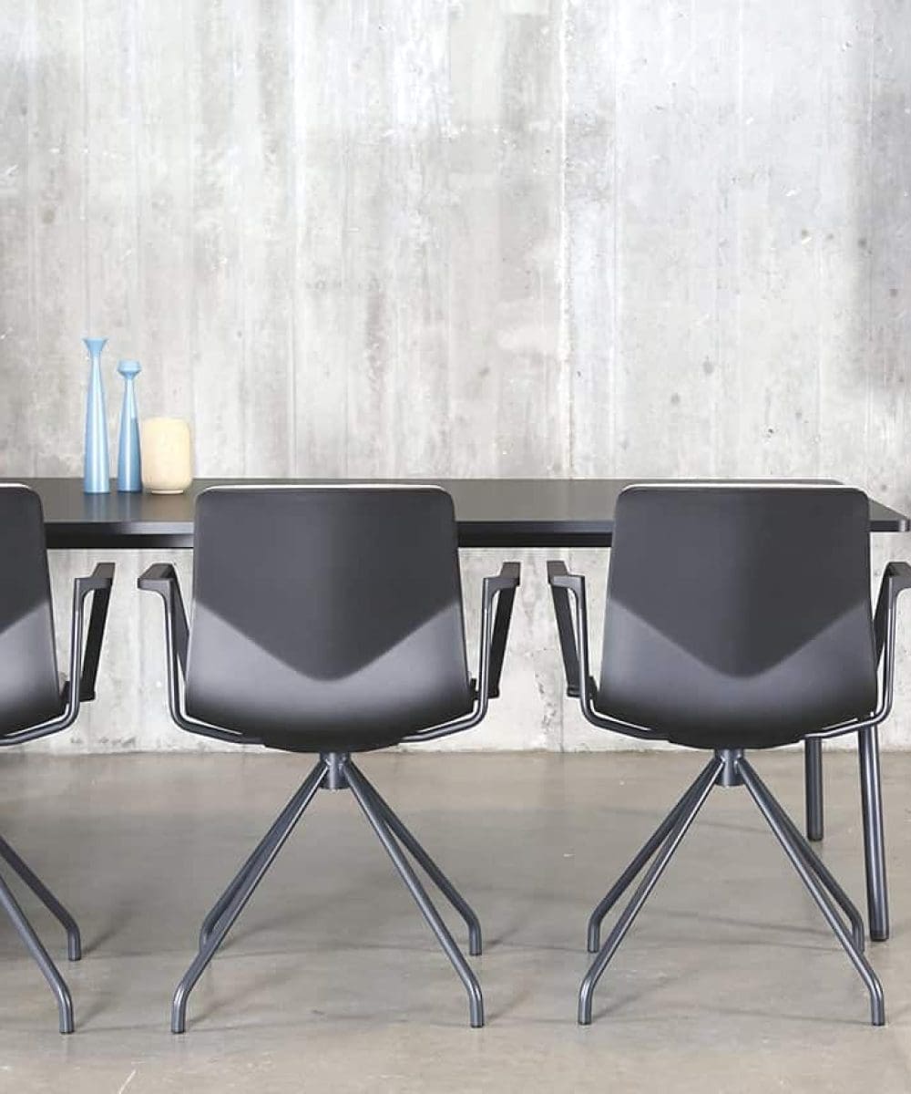 Office chair with desk