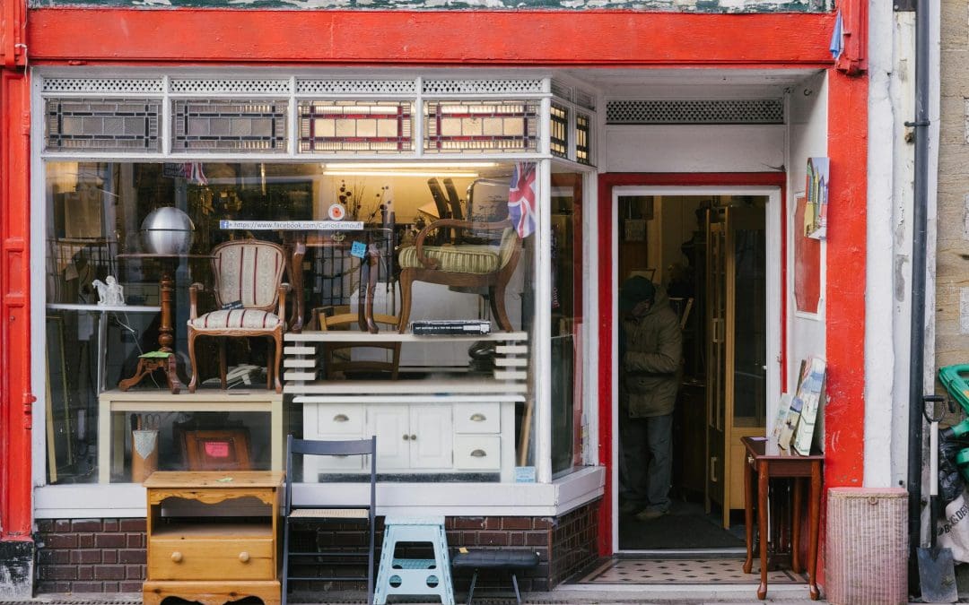 Why Buy Second Hand Office Furniture in Cambridge