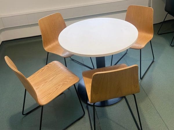 Bistro / Meeting Table 800 dia