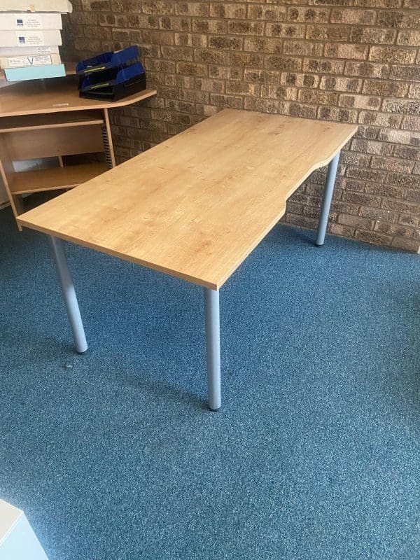 1600 x 800 Foldable Frame Table